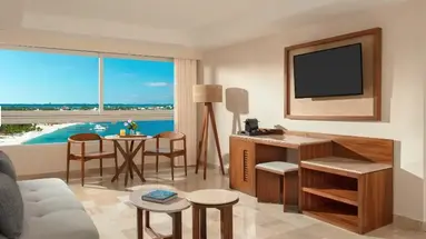 Dreams SANDS CANCUN RESORT & SPA