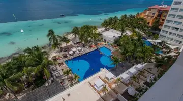 Dreams Sands Cancun Resort & Spa