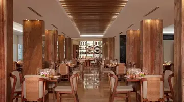 Dreams SANDS CANCUN RESORT & SPA