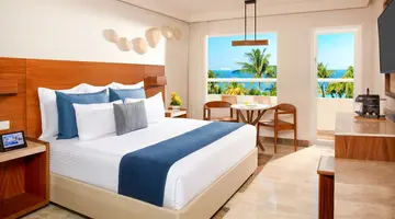 Dreams Sands Cancun Resort & Spa