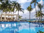 Dreams SANDS CANCUN RESORT & SPA