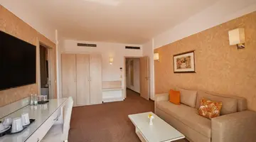 DREAMS SUNNY BEACH RESORT & SPA (EX. RIU HELIOS PARADISE)