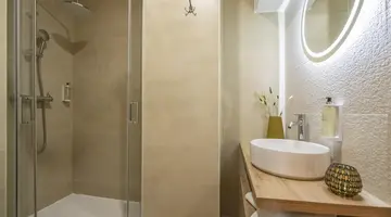 Du Midi Hotel