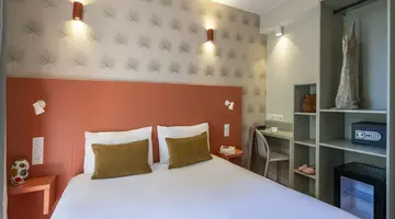Du Midi Hotel