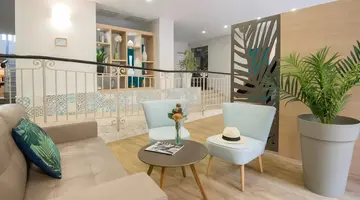 Du Midi Hotel