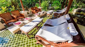 DUANGJITT RESORT & SPA