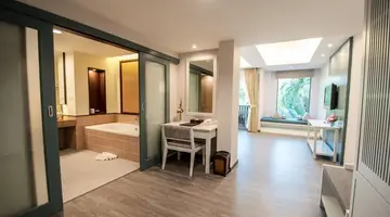 DUANGJITT RESORT & SPA