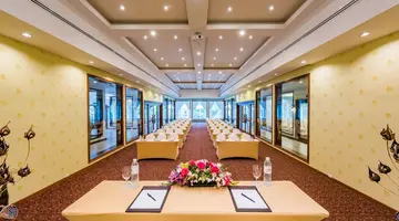 DUANGJITT RESORT & SPA