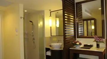 DUANGJITT RESORT & SPA