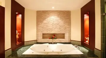 DUANGJITT RESORT & SPA
