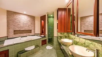 DUANGJITT RESORT & SPA