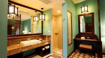 DUANGJITT RESORT & SPA
