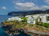 Duas Torres Hotel