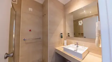 Duas Torres Hotel