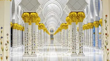 Dubaj i Abu Zabi - orientalny eliksir