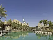 Dubaj i Abu Zabi - orientalny eliksir