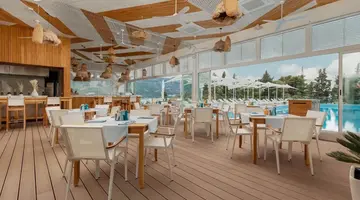Dukley Hotel & Resort