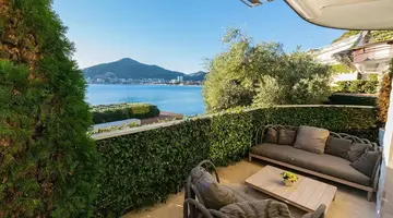 Dukley Hotel & Resort