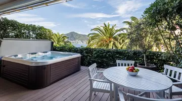 Dukley Hotel & Resort