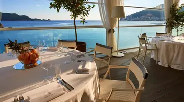 Dukley Hotel & Resort