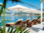 Dukley Hotel & Resort