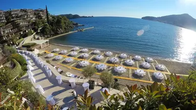 Dukley Hotel & Resort