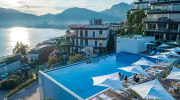 Dukley Hotel & Resort