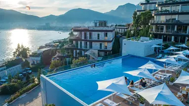 Dukley Hotel & Resort