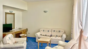 Duni Marina Royal Palace