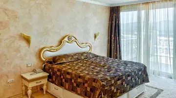 Duni Marina Royal Palace