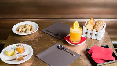DuoMo hotel & noMi club
