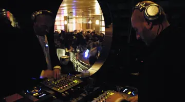 DuoMo hotel & noMi club