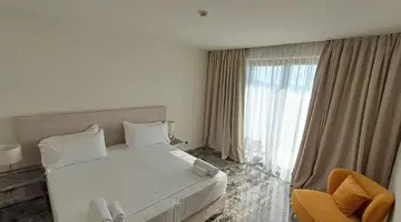 Durres Bay Hotel