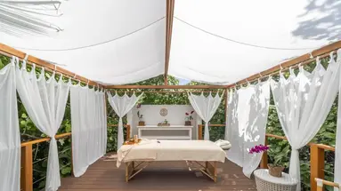 DUSIT THANI MALDIVES