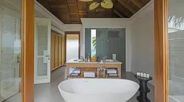 Dusit Thani Maldives