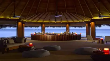 DUSIT THANI MALDIVES