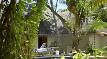 DUSIT THANI MALDIVES
