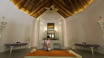 DUSIT THANI MALDIVES