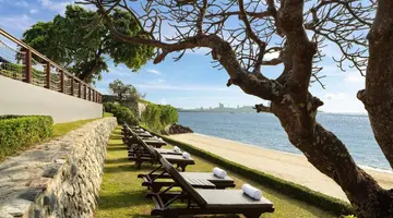 Dusit Thani Pattaya