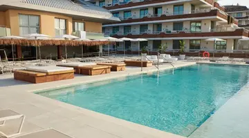 Dwo Sirius by Checkin Adults only