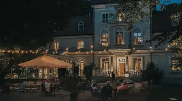 Dwór Sieraków