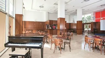 Dynastic Hotel and Spa