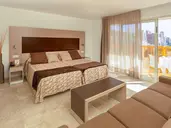 Dynastic Hotel and Spa
