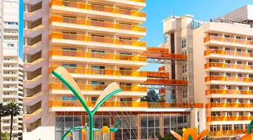 Dynastic Hotel