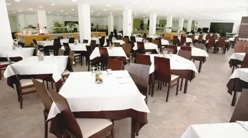 Dynastic Hotel