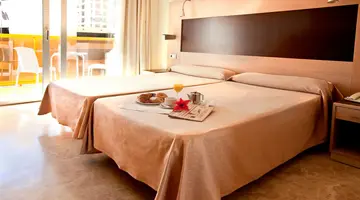 Dynastic Hotel