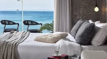 Dyo Suites