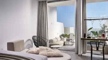 Dyo Suites