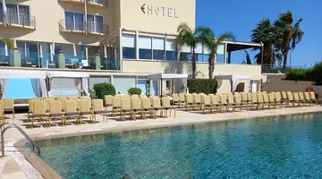 E Hotel Spa And Resort