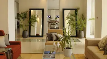 E Hotel Spa And Resort